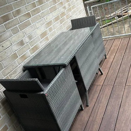 아파트 Helle Waldblick Mit Balkon Und Garten
